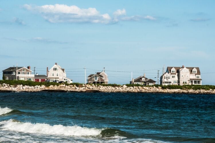 Coastal homes in Biddeford Maine