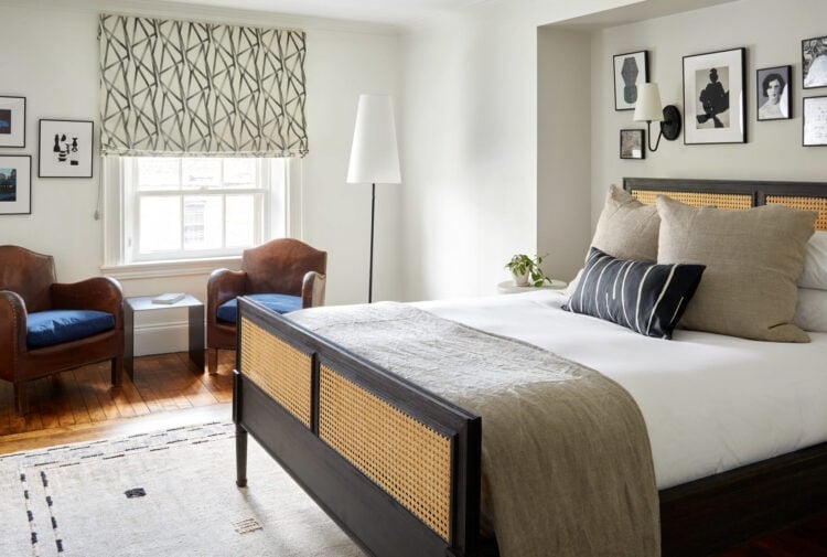 Maine-Hotels-Whitehall-interior