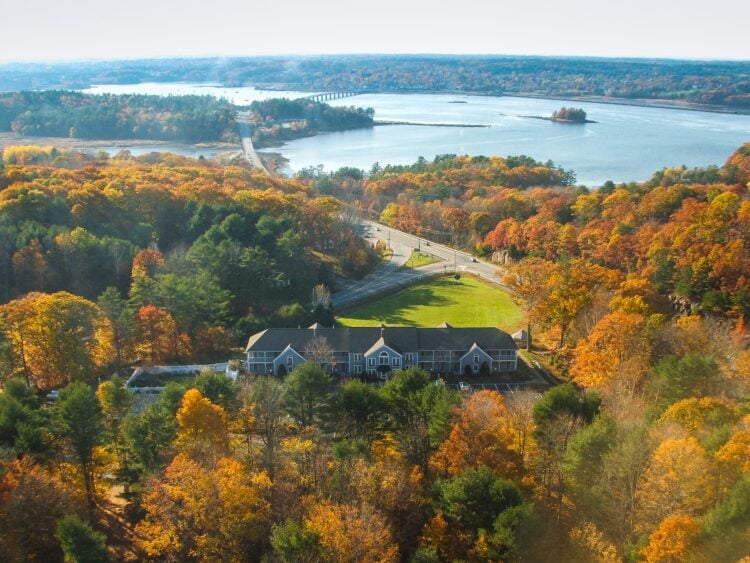 Wiscasset-Edgecomb Lodging Feature - Cod Cove Inn