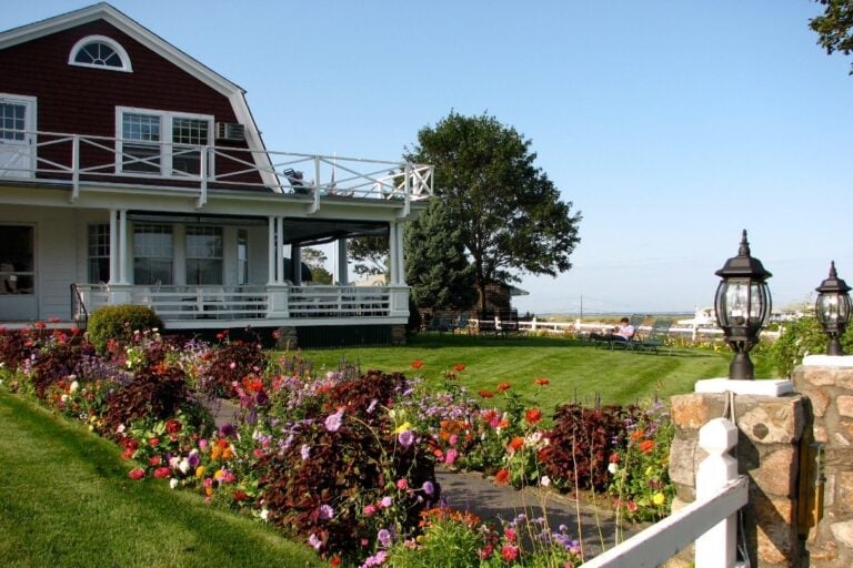 Ogunquit Hotels Lodging guide - Terrace by the Sea