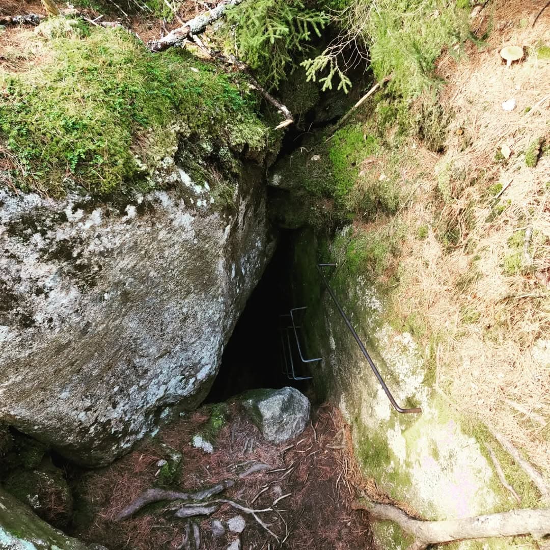 Debsconeag Ice Caves