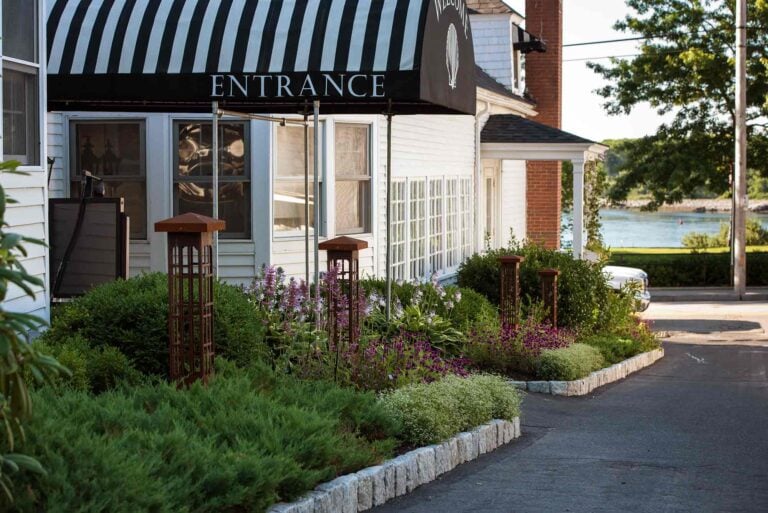 Lodging Offers - York Harbor Inn gift certificates