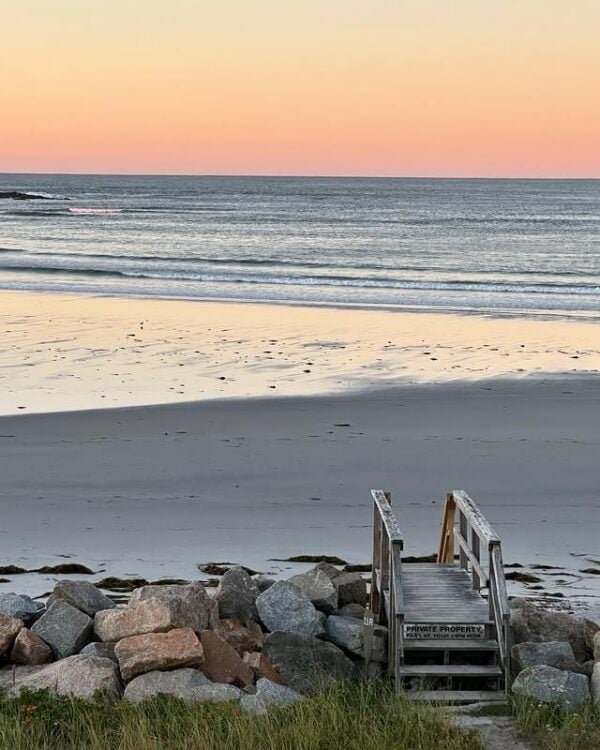 Love The Water? These Beaches Belong On Your Maine Itinerary