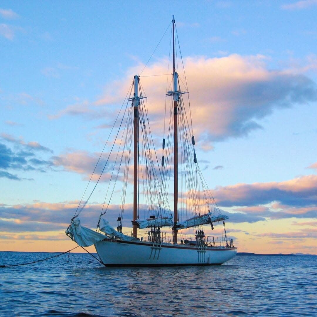 Schooner Eastwind - Applejack-Boothbay Harbor