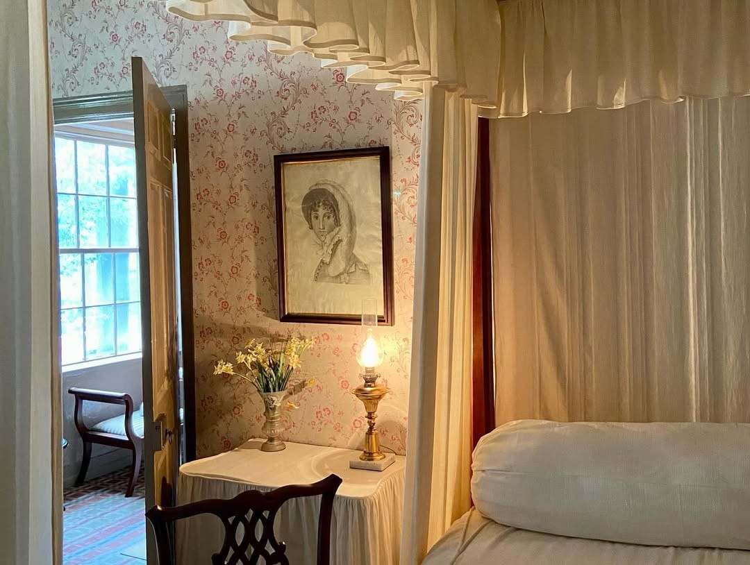 Travel + Discover Portland: Maine Vacation Guide 5 Wadsworth-Longfellow House