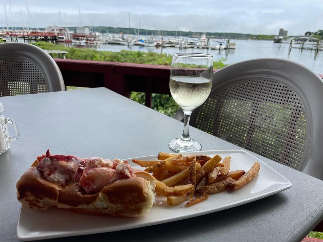 Travel + Discover Rockland: Maine Vacation Guide 18 The Landings-Rockland