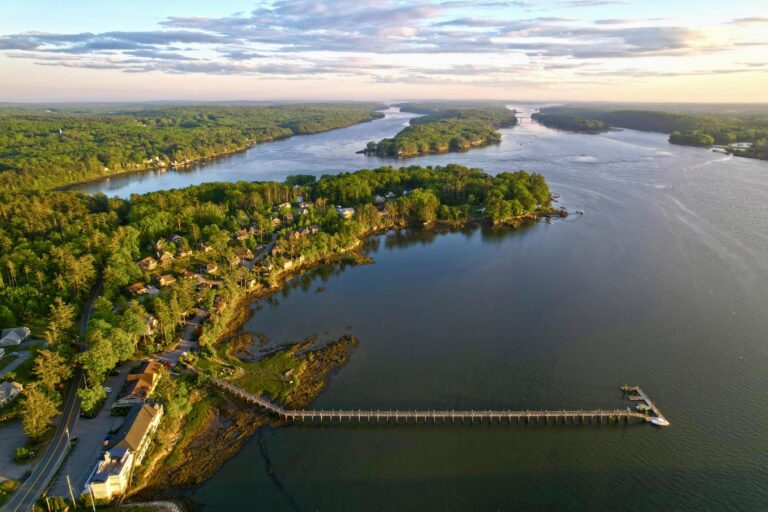 Lodging Offers - Sheepscot Harbor Village Resort