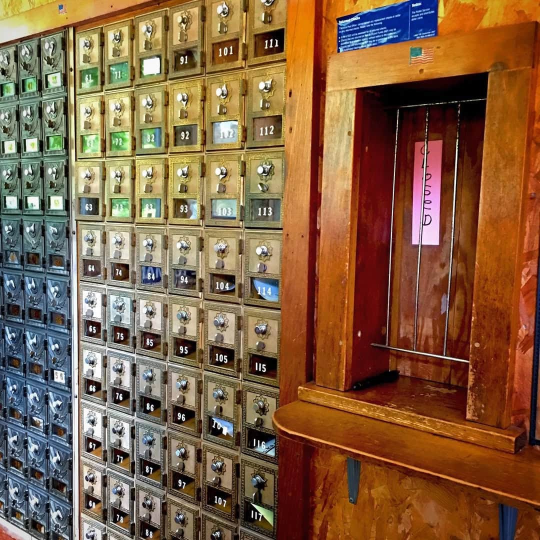 Isle Au Haut Post Office